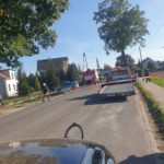 Zderzenie motocyklisty z osobówką w Tarnowie Opolskim. Na miejscu lądował śmigłowiec LPR Ratownik23