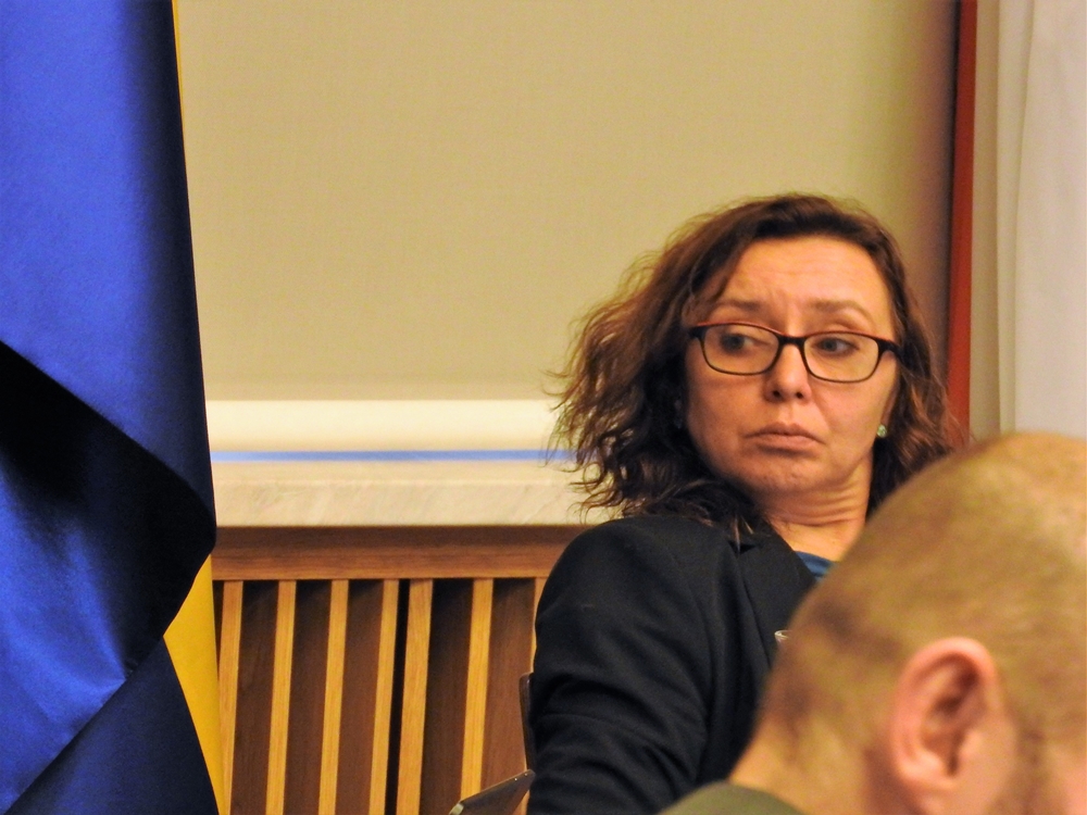 10 lat dla tej pani?