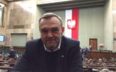 Rozmowa. Poseł Miller: &#8211; PiS cynicznie lekceważy życie Polaków