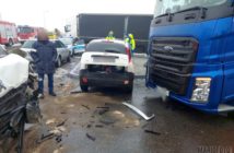 Trzy pojazdy zderzyły się w Rogowie Opolskim