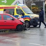 Dwa samochody osobowe zderzyły się na skrzyżowaniu w Opolu
