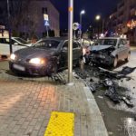 Trzy samochody zderzyły się na skrzyżowaniu ulic Oleskiej i Czaplaka