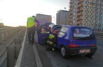 Zderzenie trzech aut na estakadzie nad opolskim rondem