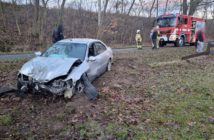 24-latek wjechał w słup energetyczny w miejscowości Kały