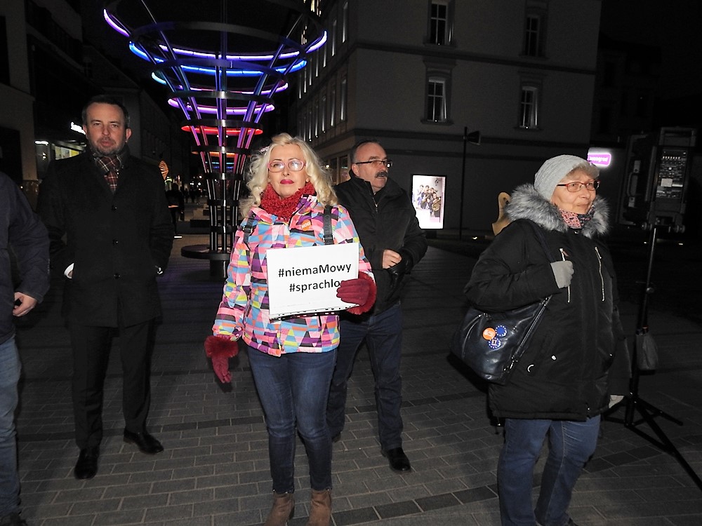 Manifestacja przeciw dyskryminacji. Opole nie da się Kowalskiemu podzielić!