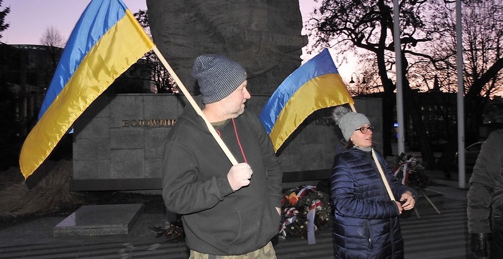 I znów hymn Ukrainy zabrzmiał na opolskim placu Wolności