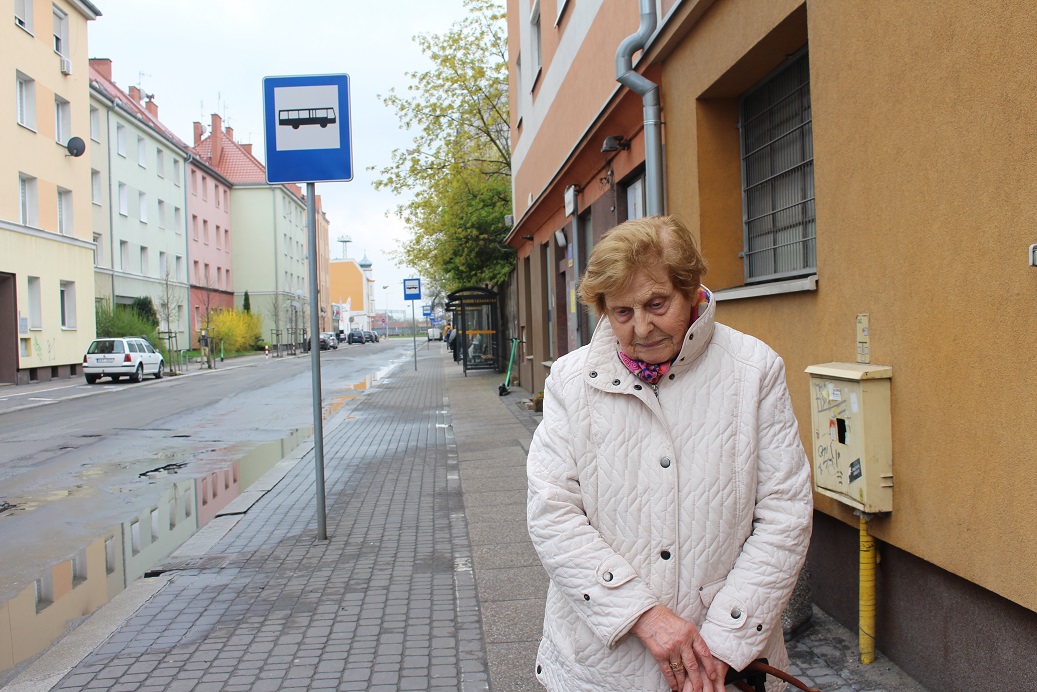 Pasażerowie mówią, że opolski PKS zatrzymał się ponad 20 lat temu