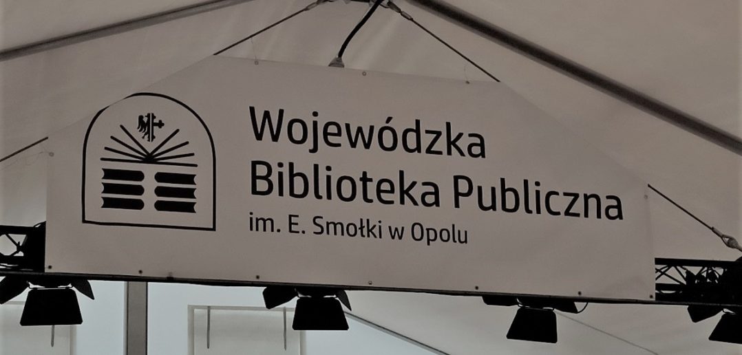 Julia Bereżko-Kamińska – poetka pochodząca z Buczy spotka się z czytelnikami w namiocie WBP