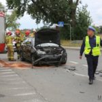 Zderzenie dwóch aut na skrzyżowaniu ulic Krapkowickiej i Odrodzenia w Opolu