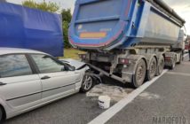 Wypadek w Dąbrowie na drodze krajowej nr 46