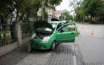 Kolizja na skrzyżowaniu w centrum Opola. Jedna osoba została poszkodowana