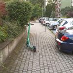 Niewłaściwie zaparkowane hulajnogi elektryczne to wciąż częsty widok w Opolu