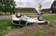 Mercedes zderzył się z oplem w Kątach Opolskich. Dwie osoby zostały zabrane do szpitala