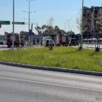 Zderzenie osobówki z busem na skrzyżowaniu w Opolu