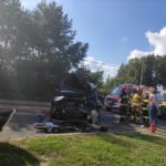 Czołowe zderzenie dwóch samochodów w Czarnowąsach