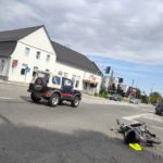 Kierujący motorowerem zderzył się ze skodą na skrzyżowaniu w Opolu