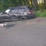 Wypadek w Prószkowie. Pijany 32-latek wjechał w drzewo