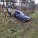 41-latka straciła panowanie nad samochodem i wpadła do rowu w Kątach Opolskich