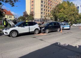 Dwa samochody zderzyły się w centrum Opola