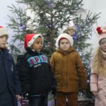 Święta tuż tuż… Świąteczny Kiermasz Mikołajkowy w Karłowicach [GALERIA]