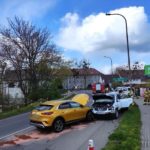 Kolizja trzech samochodów na ul. Hallera w Opolu