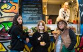 Deszczowo, ale smacznie na Śląskim Festiwalu Food Trucków i Restauracji w Łubnianach [GALERIA]