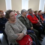 Seniorzy z Krapkowic zwiedzali atrakcje Stobrawskiego Parku Krajobrazowego [GALERIA]
