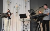 „Tyle Słońca”. Koncert z okazji Dnia Matki w karłowickim Domu Kultury [GALERIA]