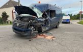 Zderzenie busa z samochodem ciężarowym na ul. Wrocławskiej w Opolu