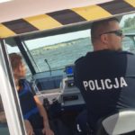 Na Jeziorze Dużym w Turawie wywróciła się żaglówka, pomogli policjanci