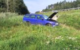Kierująca skodą zjechała na poboczne przy autostradzie A4