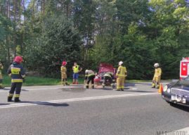 Zderzenie seata z volkswagenem w Walidrogach