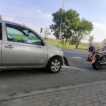 Zderzenie samochodu z motocyklem na ul. Luboszyckiej w Opolu `
