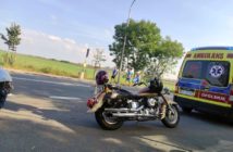 Zderzenie samochodu z motocyklem na ul. Luboszyckiej w Opolu `