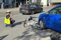 Rowerzystka zderzyła się z kierującą auto, obie kobiety ukarane mandatem