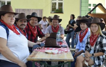 Turniej sołectw i spotkanie z najdynamiczniej rozwijającym się YouTuberem w Polsce Turniej sołectw i spotkanie z najdynamiczniej rozwijającym się YouTuberem w Polsce