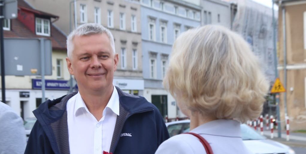 &#8211; Czas jest bardzo gorący &#8211; Tomasz Siemoniak specjalnie dla Opowiecie.info