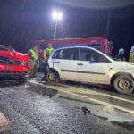Wypadek we Wrzoskach i kolizja w Chrząstowicach, trudne warunki na drogach