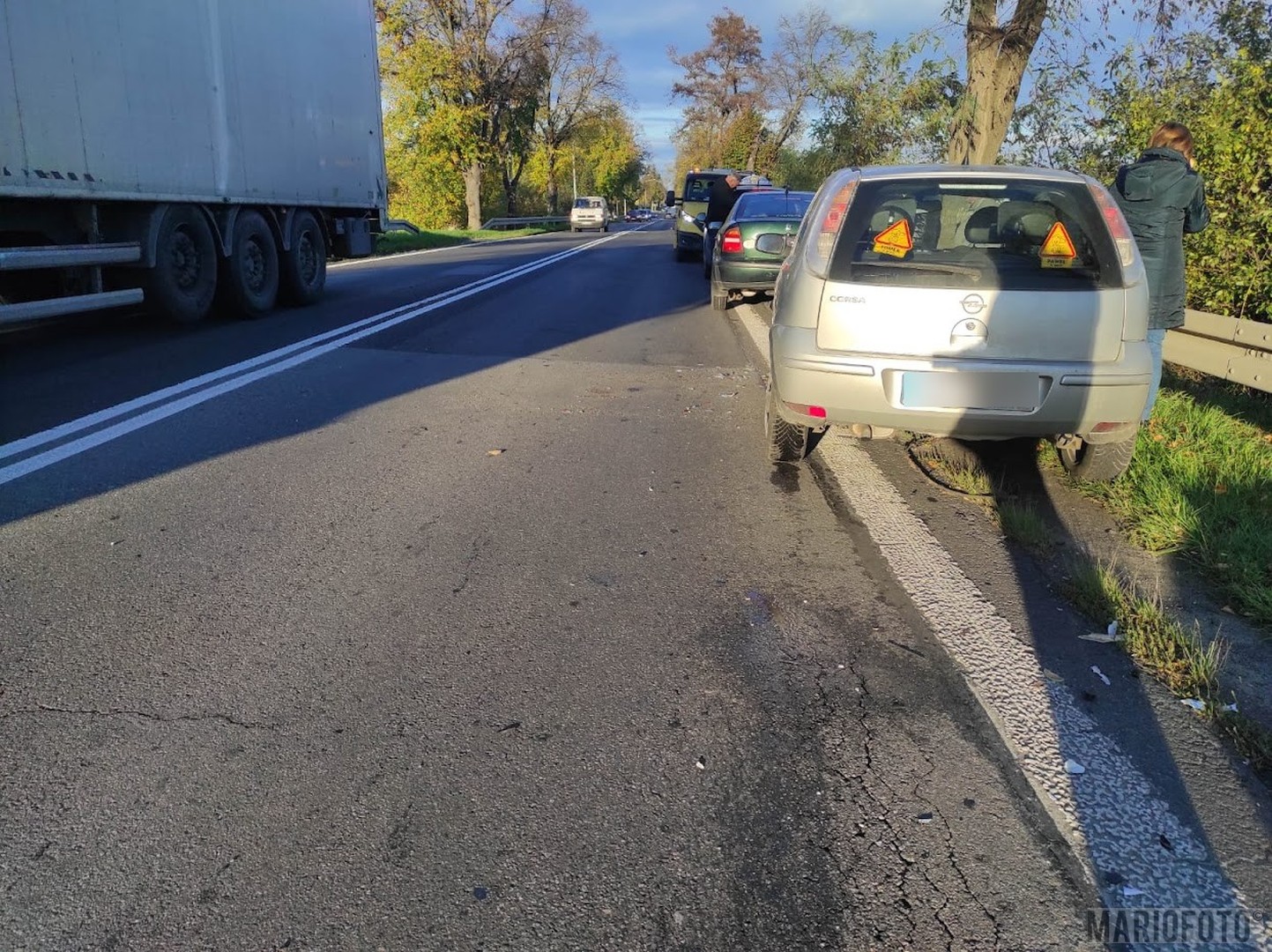 Zderzenie trzech samochodów na wiadukcie ul. Braci Kowalczyków