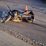 Zderzenie motocykla z samochodem w Kępie