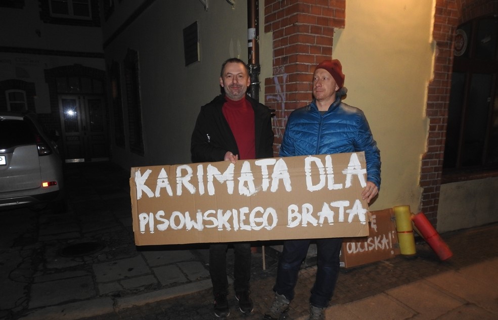 W sukurs obrońcom wolnych mediów