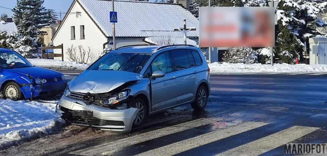 Na ul. Częstochowskiej zderzyły się dwa volkswageny