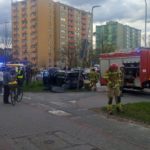 W Opolu na ul. Chabrów zderzyły się osobówka i autobus MZK