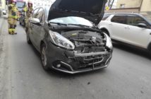 Zderzenie dwóch samochodów na Placu Kazimierza w Opolu