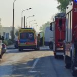 Wypadek na ul. Zielonogórskiej, zderzyły się audi i bus