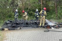 Na ul. Gajowej w Opolu spłonęła przyczepa kempingowa