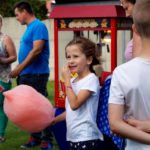 Tłumy najmłodszych bawiły się na Marszałkowskim Dniu Dziecka w Dobrzeniu Małym