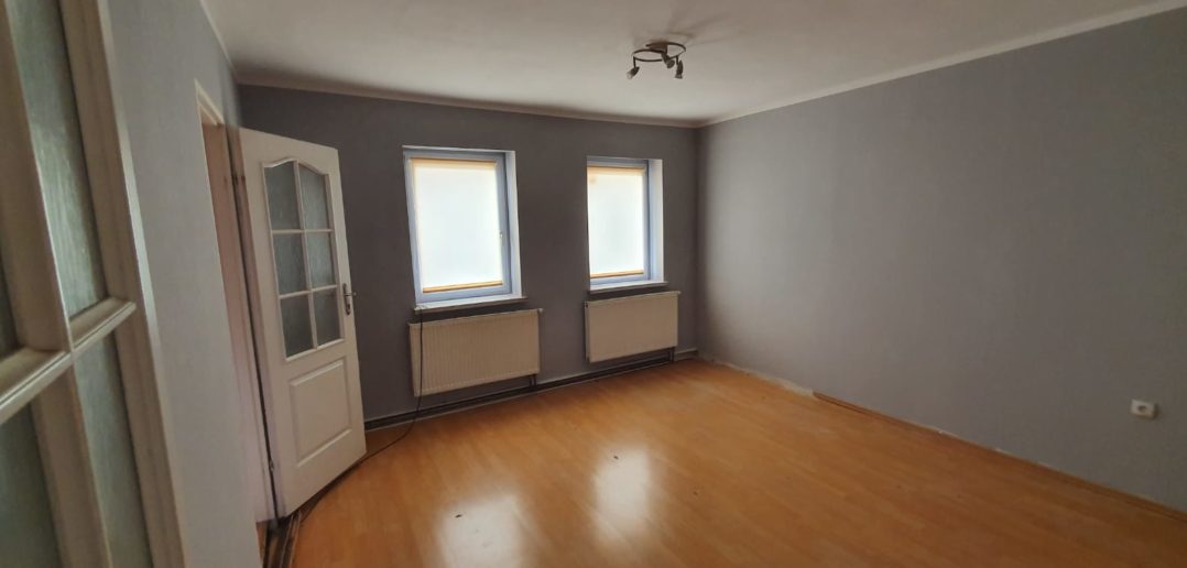 Na sprzedaż. Mieszkanie z garażem w Opolu &#8211; Czarnowąsach, 55m² na I piętrze
