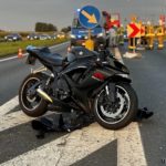 Wypadek we Wrzoskach, zderzenie motocyklisty z samochodem osobowym