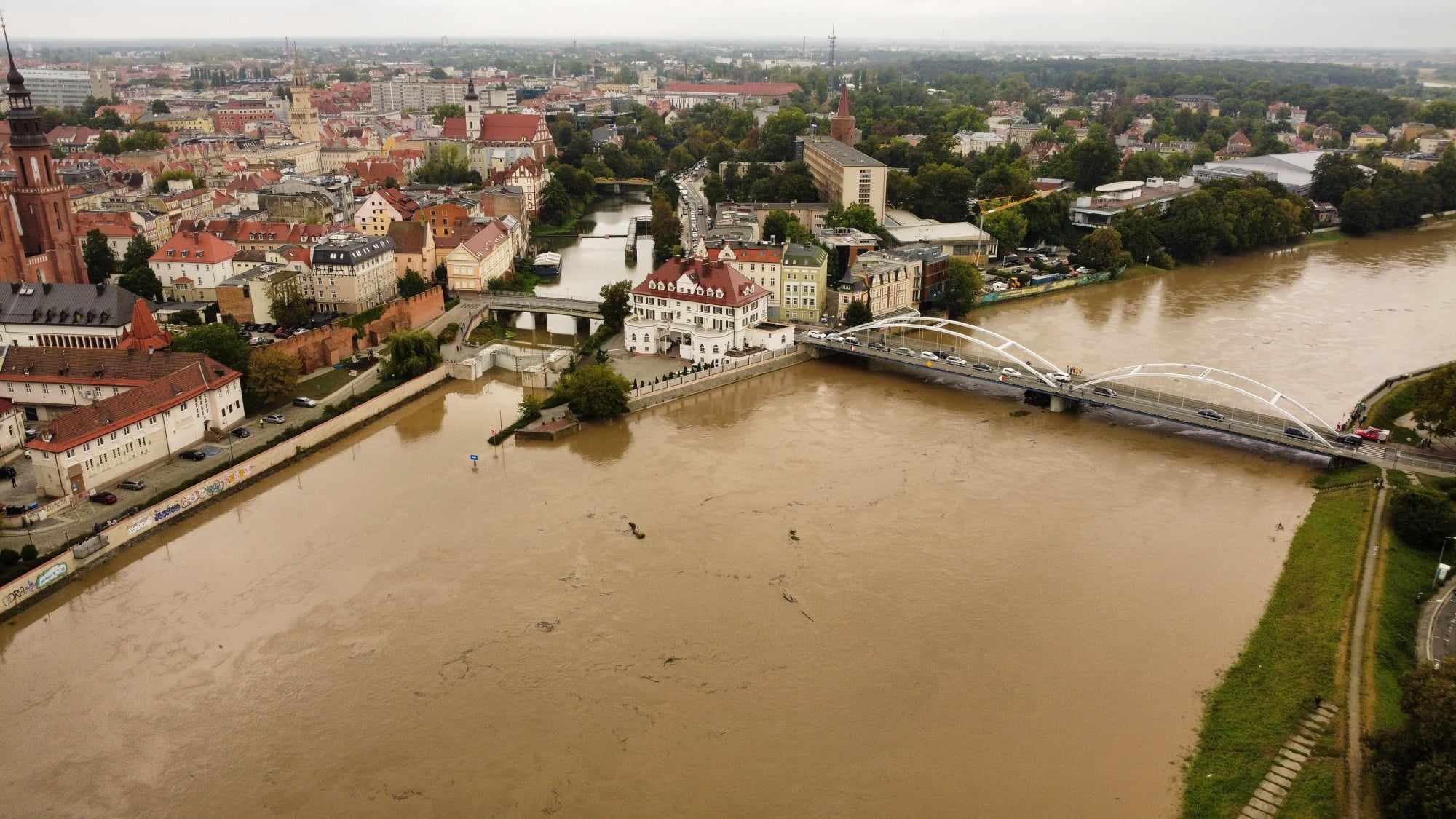 Aktualny stan Odry w Opolu (godzina 11:00) najnowsze informacje